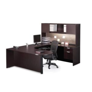 BULLET DESK EXECUTIVE WORKSTATION 71″ X 101″ - Image 1