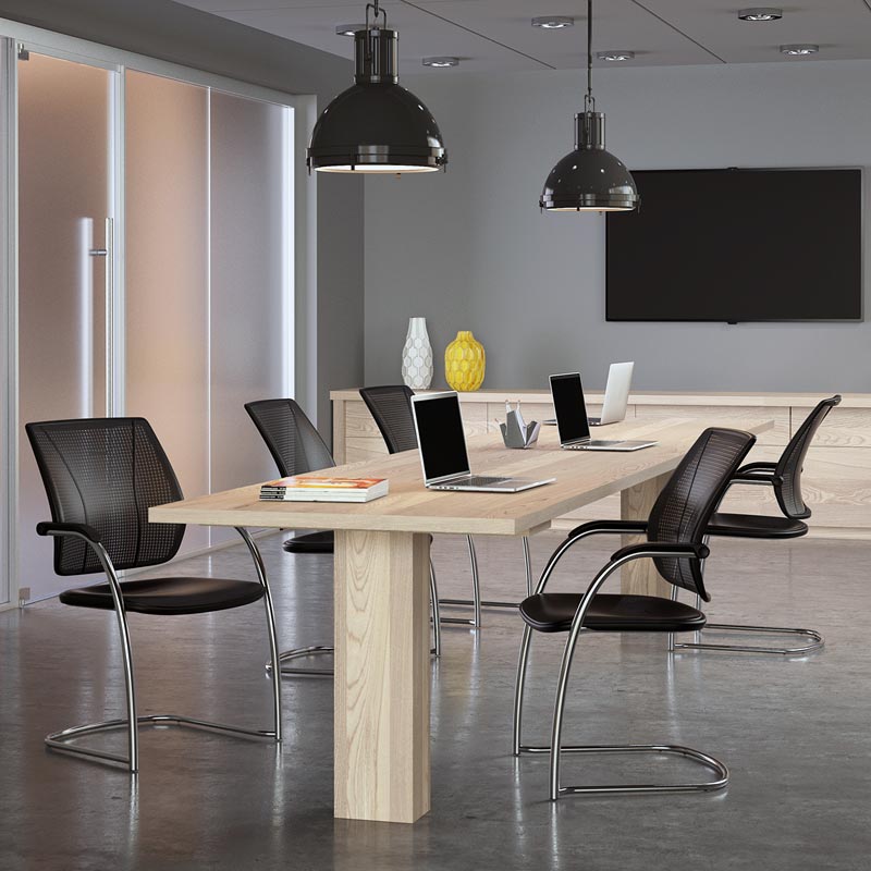 humanscale_diffrient_occassional_chair_Mi’kmaq_Office_Furniture