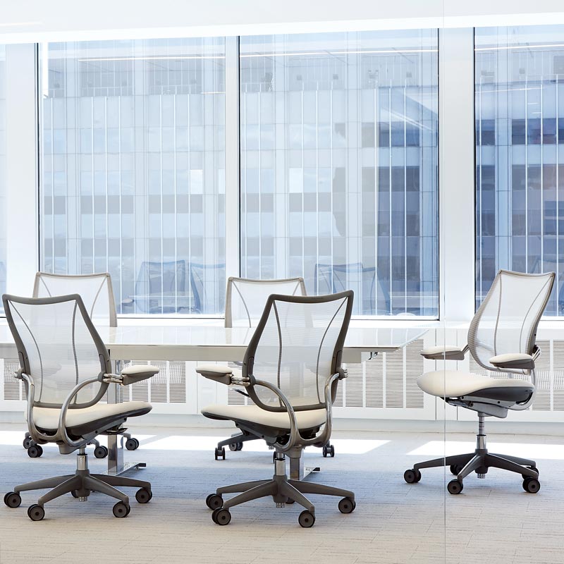 humanscale_liberty_chair_white_Frame_Mi’kmaq_Office_Furniture